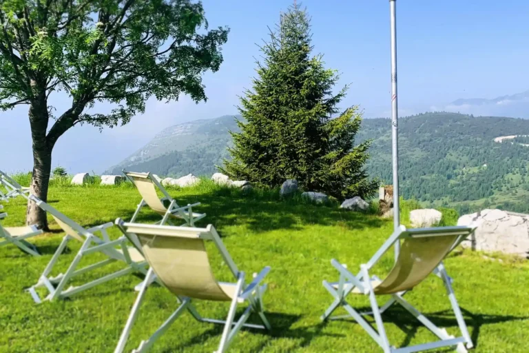 Bait del Germano sunloungers.
