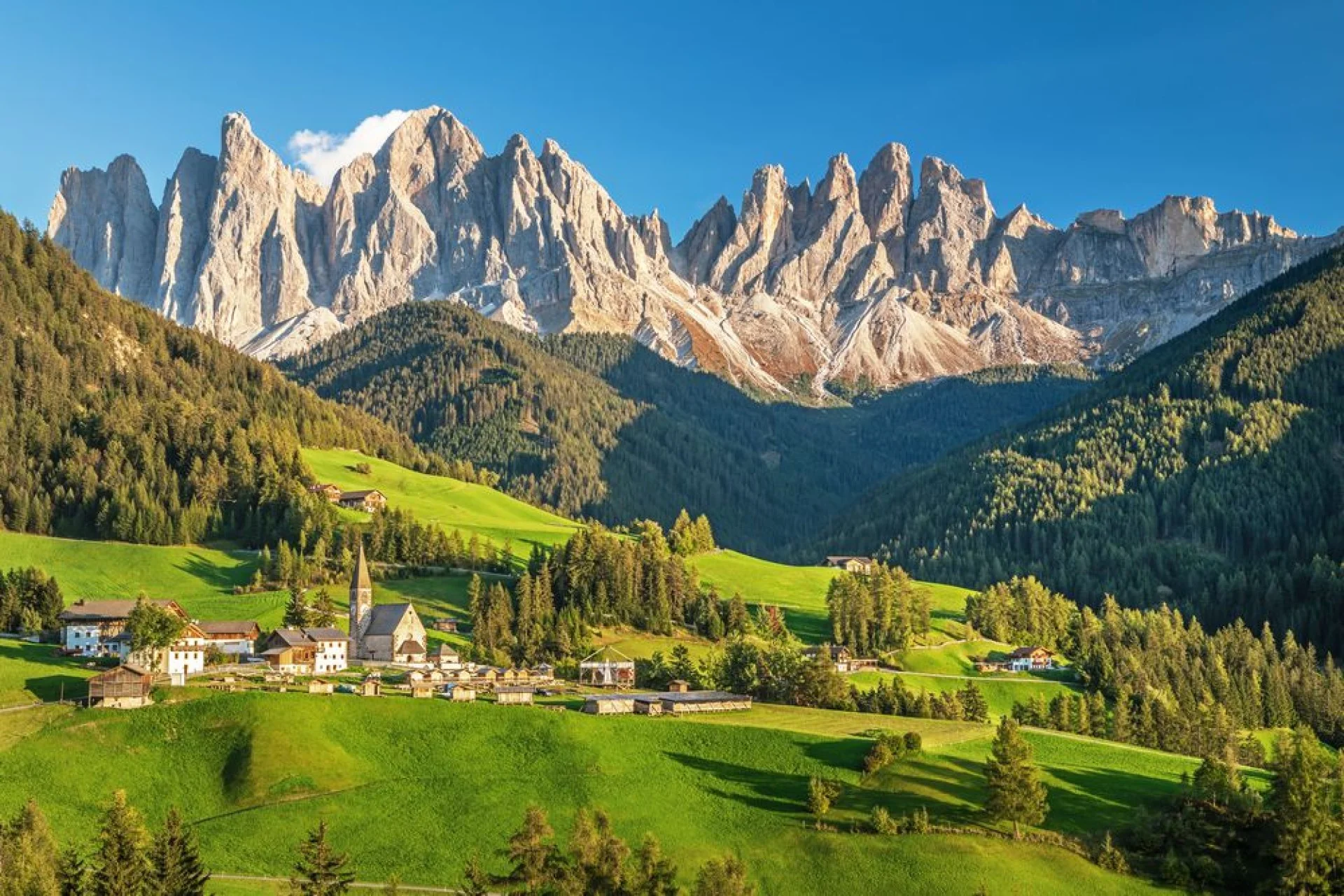 Church of St Jakob, Val di Funes near Sassolungo.