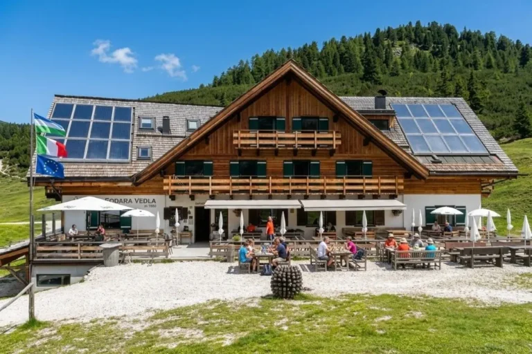 Rifugio Fodara Vedla.