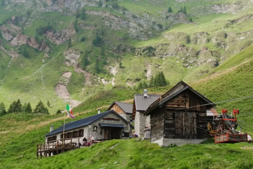 Rifugio Pian de Fontana.